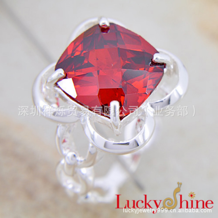 熱賣(mài)小商品時(shí)尚鋯石戒指 工廠小額批發(fā) 鍍純銀925戒指 R0358